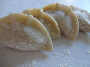 Crimped potsticker